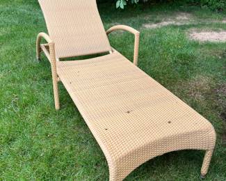 115. Gloster Chaise Lounge