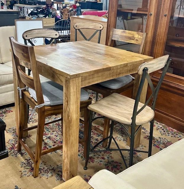 Berner's Weekly Auction in Deland, FL starts on 6/19/2024