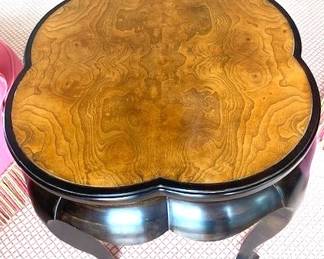 $ 215 Table 26 1/2" tall x 23" deep  Good Condition     314 494 722