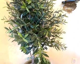  $24  Faux tree