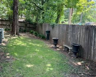 Side yard (entrance through the house)