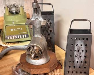 VINTAGE MEAT GRINDER