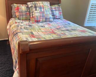Queen Lexington/Bob Timberlake Sleigh Bed 