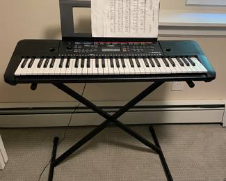 Yamaha Portable Electric Keyboard with stand