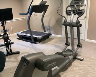 Life Fitness Club Series Elliptical 