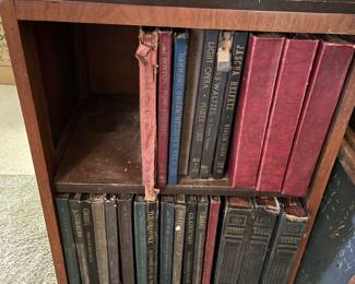 Lots of vintage record sets