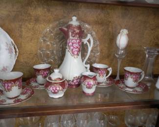 Beautiful 13 piece R S Prussia chocolate set