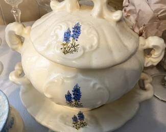 Bluebonnet serving pieces