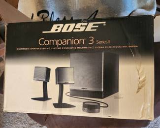 Bose speaker set w box