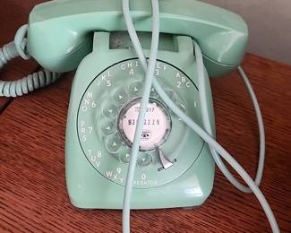 Aqua vintage phone