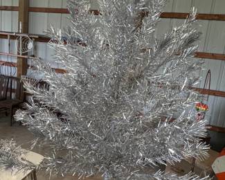 Aluminum Tree 