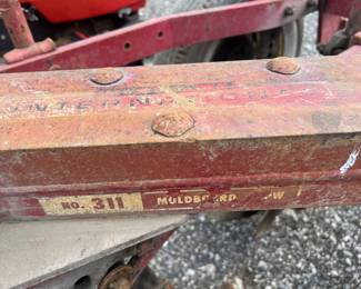 3 Bottom Plow - International Harvester No 311