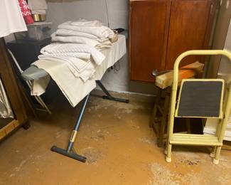 Estate Sale By Olga in Clark, NJ 2024