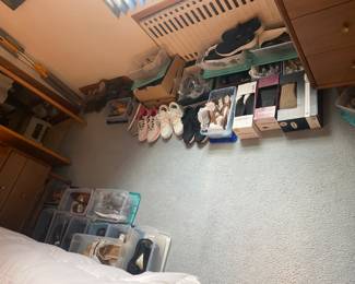 Estate Sale By Olga in Clark, NJ 2024