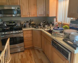 Estate Sale By Olga in Clark, NJ 2024