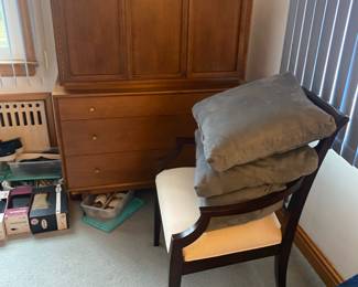 Estate Sale By Olga in Clark, NJ 2024