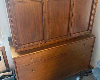 Estate Sale By Olga in Clark, NJ 2024