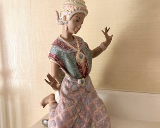 Another Large Lladro, mint condition