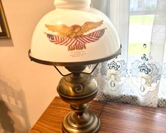 AMERICAN BALD EAGLE BRASS LAMP