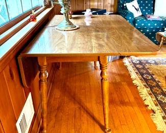 WALNUT DROP LEAF TABLE