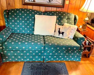 FULL SIZE LAZY BOY SOFA