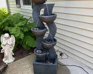 Working 5 foot fountain with lights