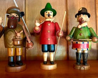 ERZGEBIRGE WOODEN GERMAN SMOKER (INCENSE) MEN