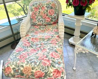 WHITE WICKER CHAIR WITH OTTOMAN