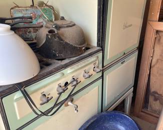 1930's Enamel Stove