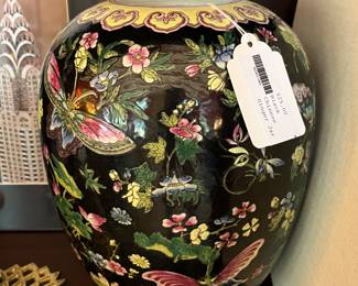 Black Chinese Ginger Jar