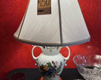 Mottahedeh "Duke of Gloucester" Table Lamp. 