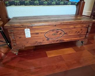 Lane Cedar Chest