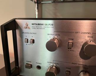Mitsubishi DA-P20 Stereo Amplifier 