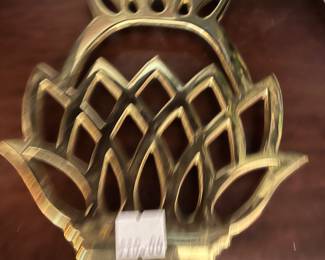 Colonial Williamsburg Brass Trivit 