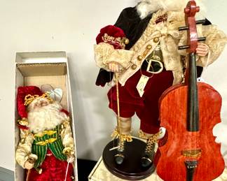 Mark Roberts santas - with box!