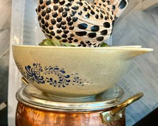 Super cute old pyrex, copper pots, decor, platters, ...