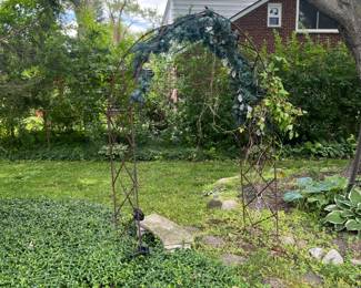 Garden arch