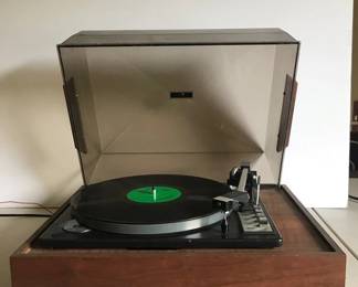 Benjamin ELAC Miracord Turntable