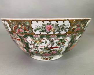 Chinese Export Famille Rose Bowl