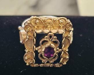 14kt gold Antique Ring
