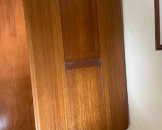 #13 - $450 Angelus Furniture Console/Table with extensions 60x22x30 expands to 60x36x30