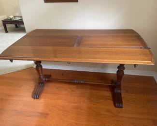 #13 - $450 Angelus Furniture Console/Table with extensions 60x22x30 expands to 60x36x30