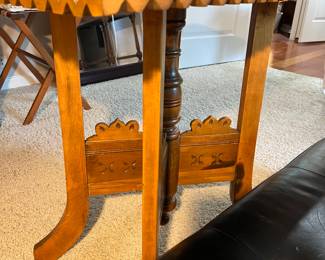 $120 - American side table with carving apron and center.