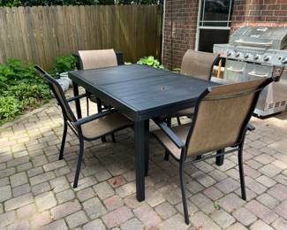 #61 - $300 Rectangular adjustable metal table & 4 chairs 62Wx38Dx30T