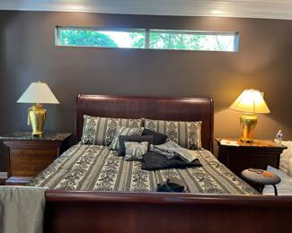 #35 - $700 Haverty's Pennyslvania house King size sleigh bed with guest mattress almost new