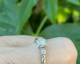 #68 - $400 - Antique ring. 14kt gold . 2.0 grams. 1/2 ctw is the total weight(1/3 ct diam center)