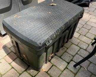 #60 - $44 Garden trunk rubbermaid 48Wx25Dx24T