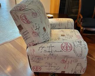 #43 - $226 Lazy Boy ? Club chair/recliner 37Wx39Dx41H. postage pattern - 65"D when fully reclined