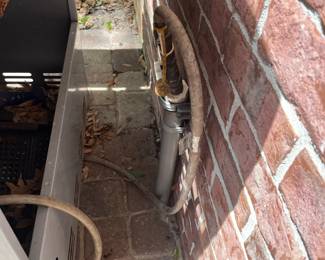 #9 - $150 Nexgrill Gas grill can hook up to line or gas tank