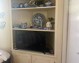 Corner shelving unit with storage below. 
W-50”
H-79”
D-20”